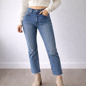 Levi's Wedgie Straight Jeans High Rise Raw Hem Medium Wash Size 27